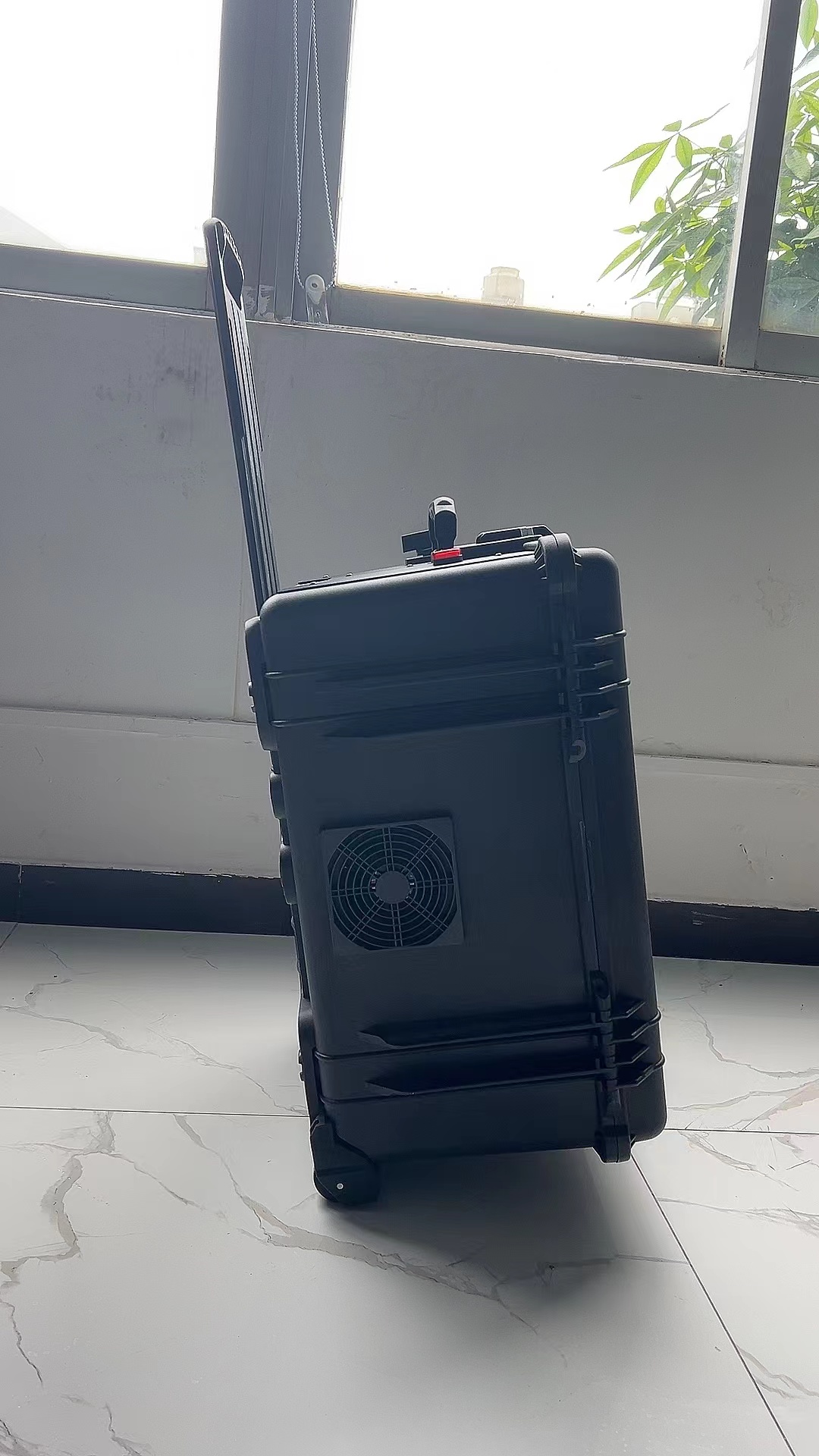 郫县手拉箱型移动通信干扰器